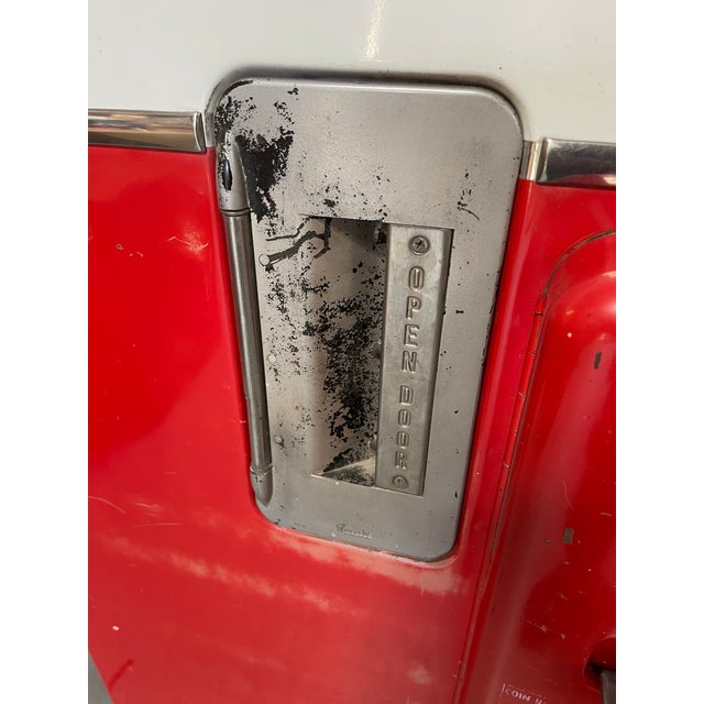 American 1955 Vendo 39 Coca Cola Machine For Sale - Image 3 of 18