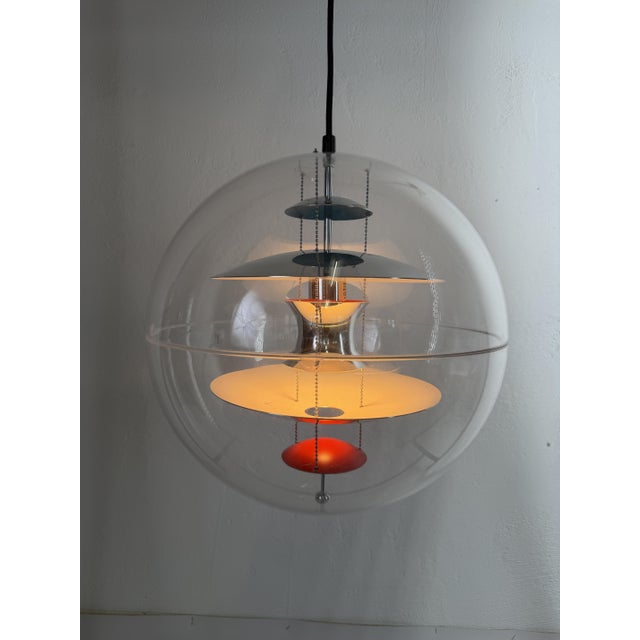 Plastic VP Globe 40 Pendant Light by Verner Panton for Frandsen, 2007 For Sale - Image 7 of 8