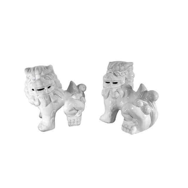 Late 20th Century Vintage Late 20th Century High Gloss White Ceramic Foo Dogs - a Pair For Sale - Image 5 of 5