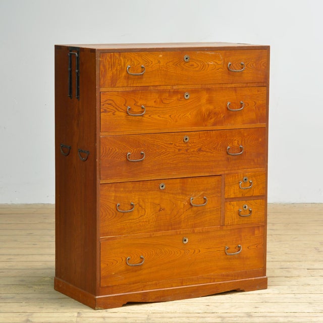 Japanese Tansu Chest of Drawers, 1910s For Sale - Image 13 of 13