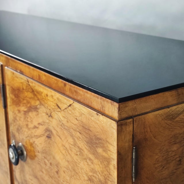 Black Art Deco Bar Cabinet in Briar Root and Black Glass, 1940s For Sale - Image 8 of 10