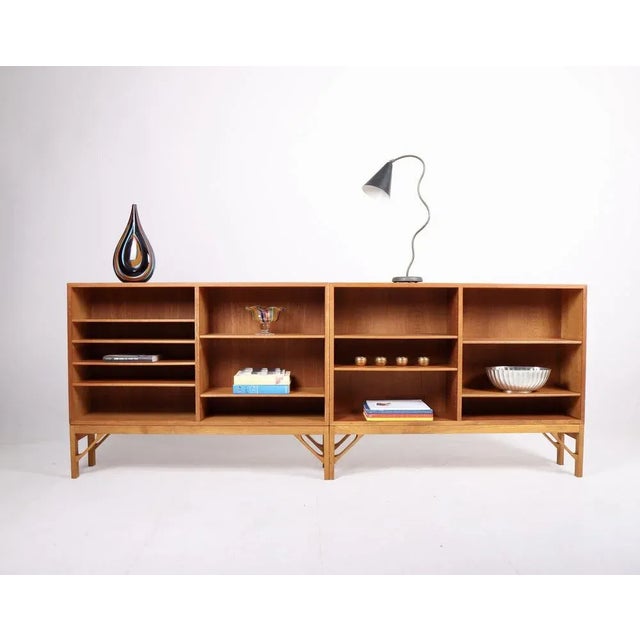 Mid-Century Modern China Oak Bookcases by Børge Mogensen for FDB, Denmark, 1960s, Set of 2 For Sale - Image 3 of 7