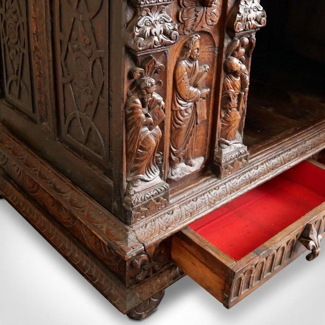 Low Sacristy Sideboard in Carved Oak with 17th Century Elements and 19th Century Alterations For Sale - Image 11 of 18