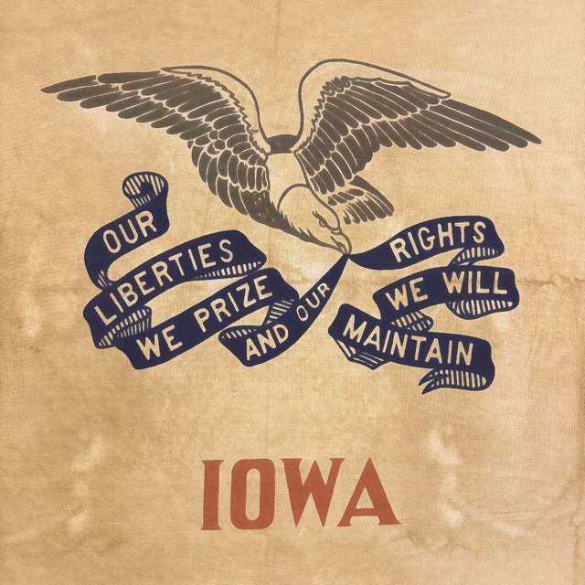 Vintage Cotton State Flag of Iowa For Sale In Los Angeles - Image 6 of 6