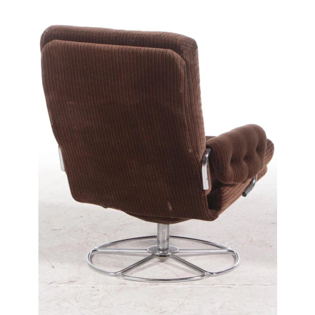 Bruno Mathsson for Dux Chrome Based Swivel Lounge Chair. 1 of 2 For Sale In Chicago - Image 6 of 9