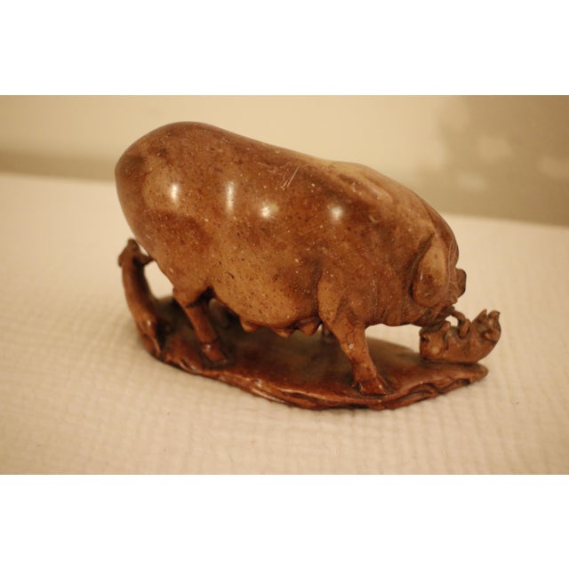 Early 20th Century Antique Late Qing Chinese Shoushan Soapstone Sculpture of a Sow With Piglets, Signed For Sale - Image 5 of 17