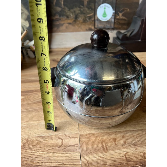 1970s 1970s Silver Round Ice Bucket/Champagne Bucket With Wood Handles and Penguin Details For Sale - Image 5 of 6