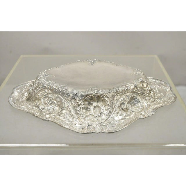 Pair of 1900s M&H English Victorian Art Nouveau Silver Plate Floral Repousse Fruit Bowls For Sale - Image 11 of 12