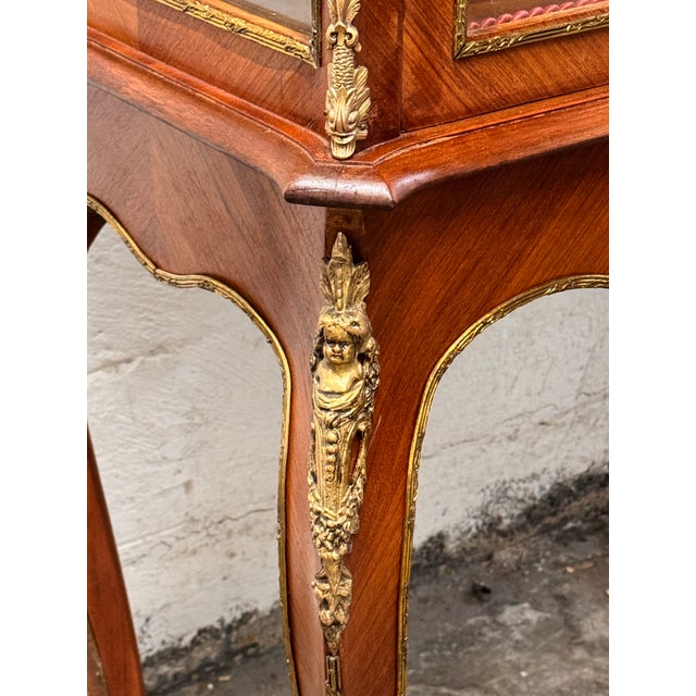 Early 20th Century Louis XV Style Vitrine For Sale - Image 12 of 15