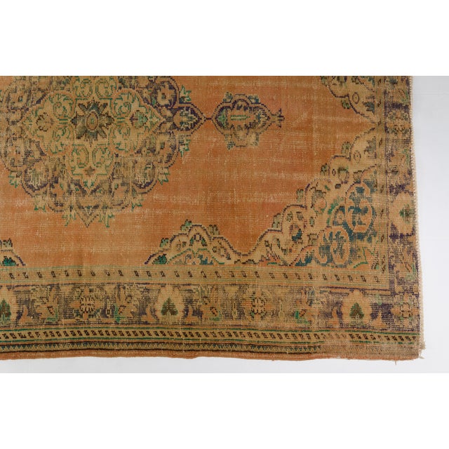 1960s Mid 20th Century Anatolian Kurdish Wool Carpet For Sale - Image 5 of 10