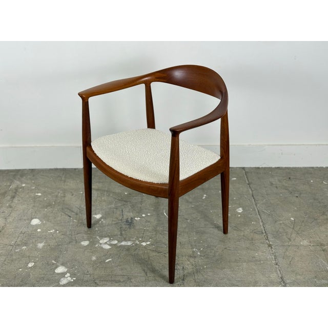 1960s Hans Wegner - The Chair - Jh 503 Round Chair in Teak - Johannes Hansen Denmark For Sale - Image 12 of 12