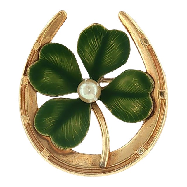 1960's Yellow Gold Filled Krementz Horseshoe and Enameled Shamrock Pin For Sale