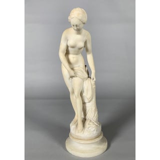 White Marble Sculpture Diane Au Bain After Falconet (1716-1791) 19th Century For Sale
