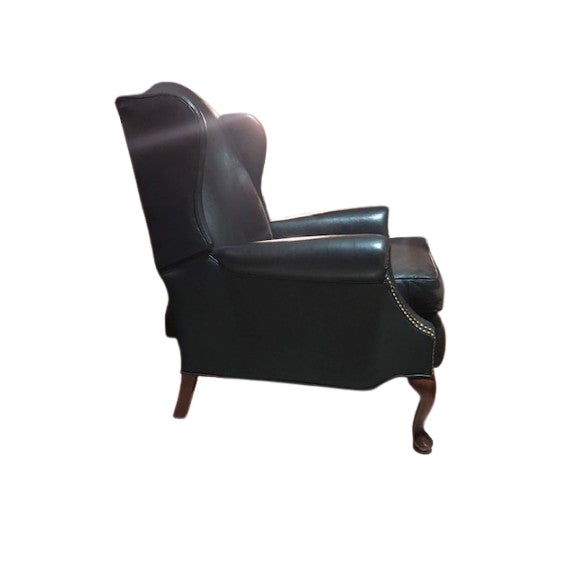 1980s Pennsylvania House Motion Leather Queen Anne Style Reclining Nailhead Armchair For Sale - Image 4 of 7