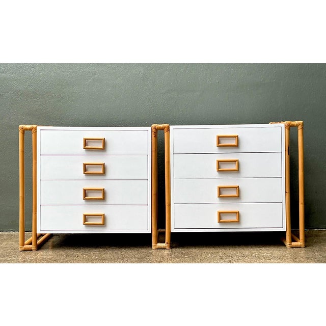 This vintage rattan and laminate dresser exemplifies the clean lines and understated elegance of Mid-Century Modern...