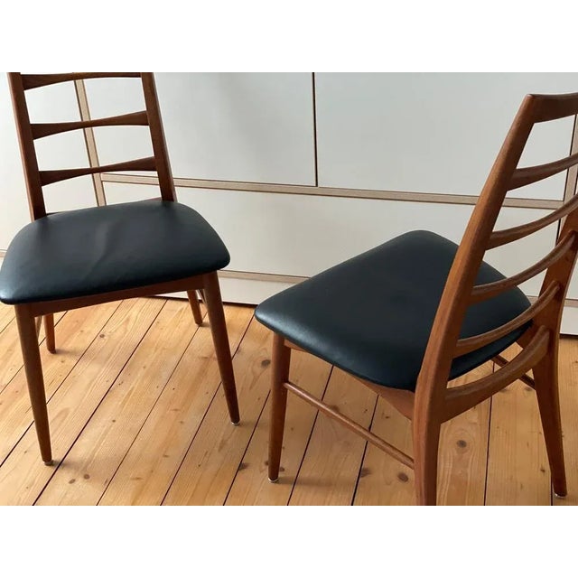 Original 50s-60s! Made in Denmark! Beautiful Danish chair set of high quality, very comfortable. They are made of teak...