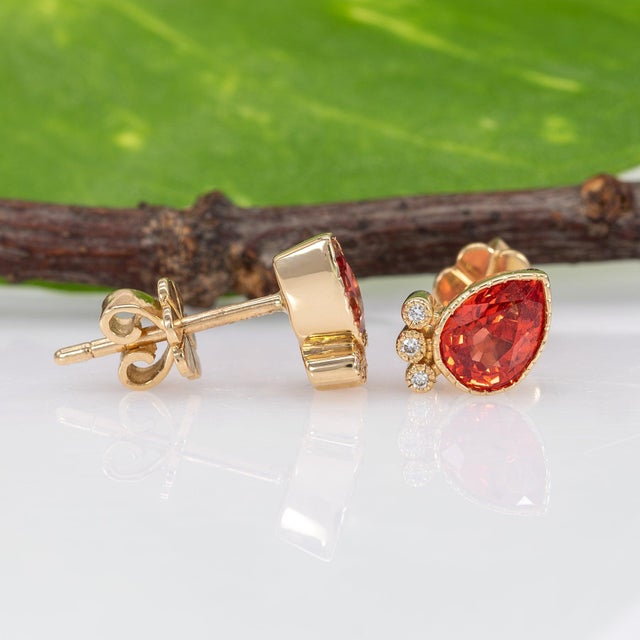 1.9Ct Padparadscha Sapphire Earrings With Earth-Mined Diamond Accents: 14k Gold, A Pair For Sale - Image 4 of 5