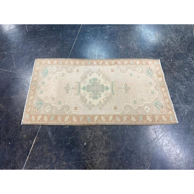 Turkish Mini Rug Oriental Hand Knotted Vintage Rug 1'7" x 2'11" #17090 For Sale - Image 4 of 8