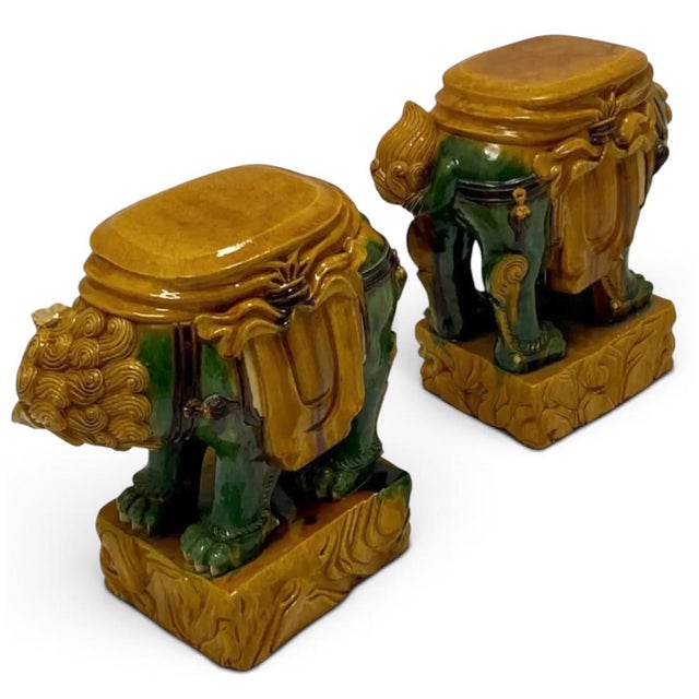 Chinese Mid-Century Chinese Export Majolica Glaze Foo Dog Pottery Garden Seats Side Tables - Pair For Sale - Image 3 of 5