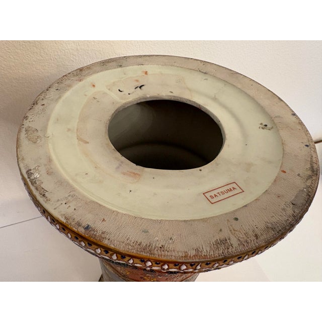 1990s Japanese Satsuma Pedestal With Gold Trim and Crystal Plate For Sale - Image 9 of 10