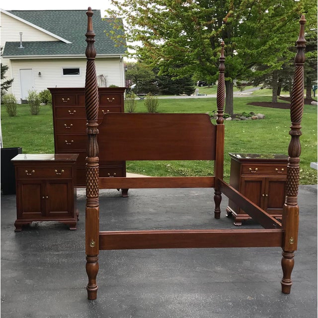 Hickory Chair James River Plantation Aged Mahogony Four Poster Queen
