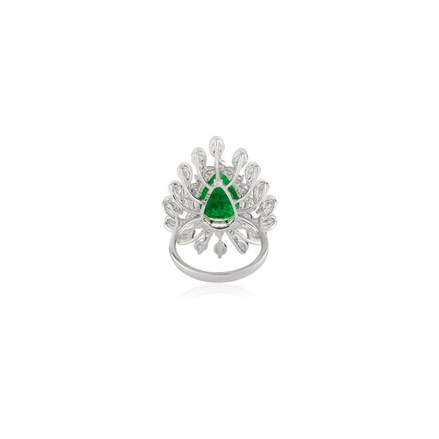 Green 4.62 Ct Pear Cut Emerald Diamond Cocktail Ring Size 7 in 18k Solid Gold For Sale - Image 8 of 12