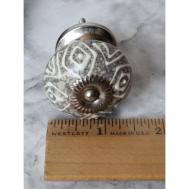 Gray 1980s Art Pottery Ceramic Drawer Pulls For Sale - Image 8 of 9
