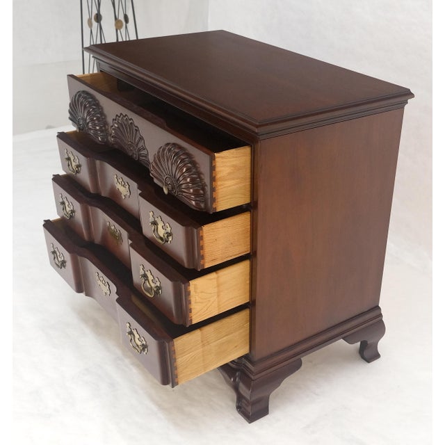 Mahogany Chippendale Style 4 Drawer Bracket Feet Bachelor Chest Dresser MINT For Sale - Image 12 of 14