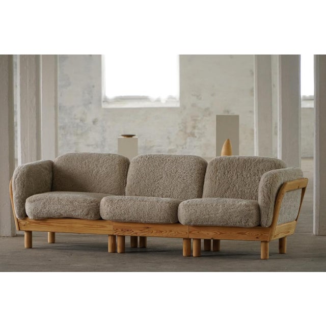 Danish Modern Three-Seater Sofa in Pine and Lambswool, 1980s For Sale - Image 6 of 18