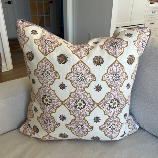 Textile Custom Namay Samay Linen Pillows With Down Inserts- a Pair For Sale - Image 7 of 8