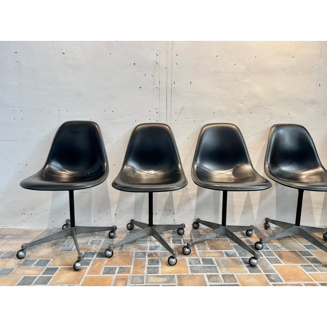 1990s Eames Shell Chair For Sale In Miami - Image 6 of 13