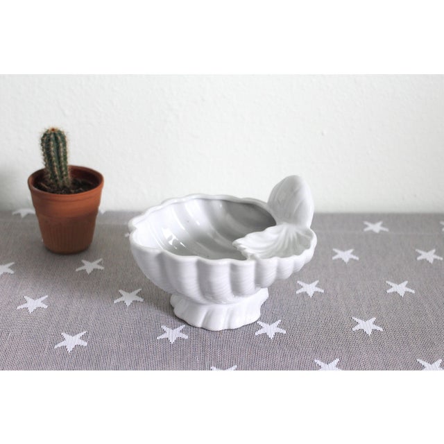 Ceramic shell dish - white ceramic - ceramic shell - shell soap dish - white bowl - clam shell - shell statue - shell gift - ocean decor For Sale - Image 4 of 8