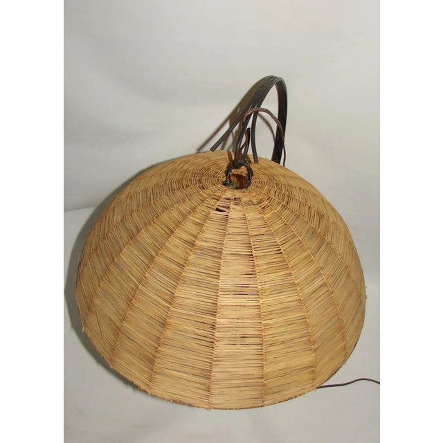 Mid-Century Modern Wall Lamp, 1960s, in Good conditions. Designed 1960 to 1969 European Plug (up to 250V).The wiring of...