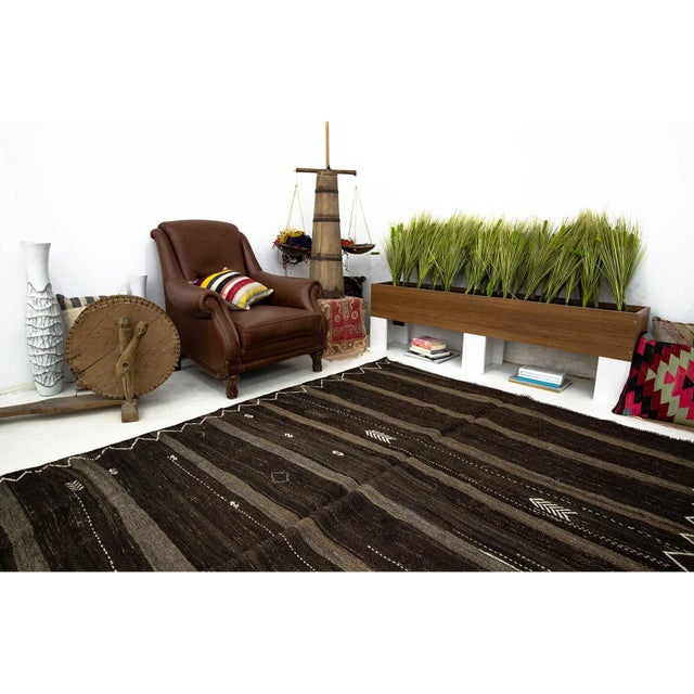 Vintage Turkish Kilim Rug-6'4'x8'11" For Sale In Los Angeles - Image 6 of 7