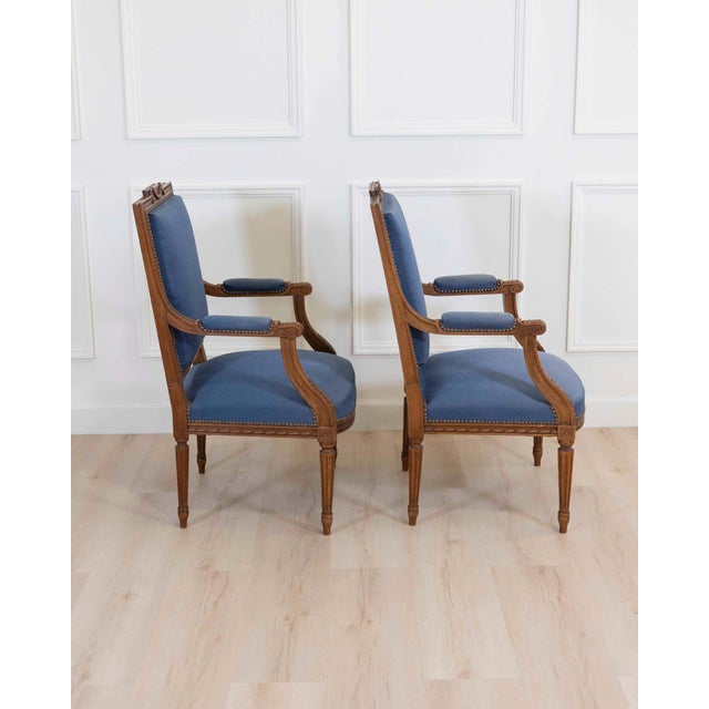 Mid 20th Century Set Of Four Louis XVI Style Armchairs In Natural Wood For Sale - Image 15 of 18