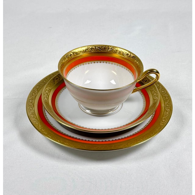 An elegant vintage Tirschenreuth Bavaria porcelain tea set for six, made in Germany and dating approximately to the late...