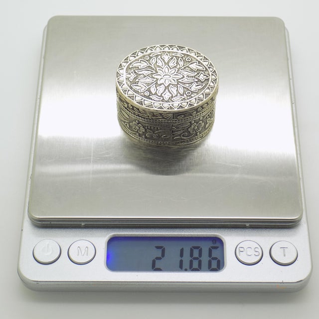 Vintage Italian Oval Tall Silver 800 Pill Trinket Snuff Box, 1980s For Sale - Image 10 of 14