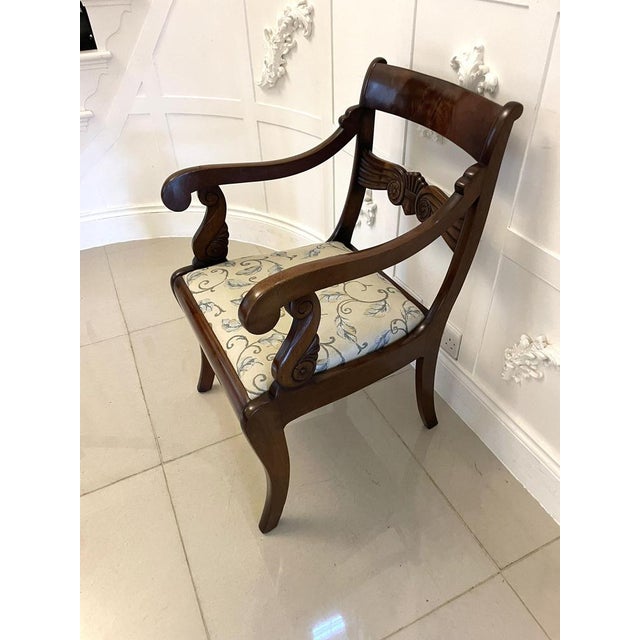 Hollywood Regency Set of Regency Figured Mahogany Desk Carver Chairs, 1830s For Sale - Image 3 of 13