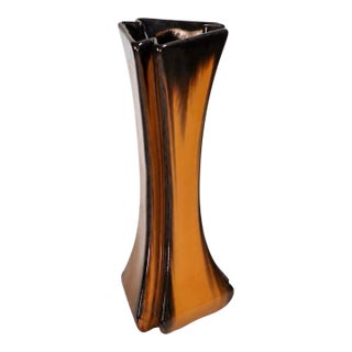 Rare Fulper Art Pottery Vase Cat's Eye Glaze / Arts & Crafts Ribbed Triangular Tri-Foil Vase C. 1910 / Early American Studio Ceramic For Sale