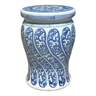 Vintage Blue and White Ceramic Chinoiserie Garden Stool With Floral Scroll Motif For Sale