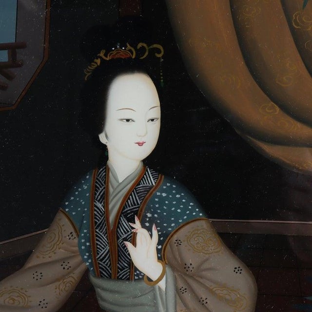 1920s Pair of Antique Chinese Reverse Painted Circular Portrait Wall Panels C1920 For Sale - Image 5 of 9
