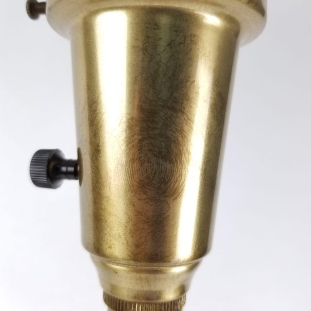 White Vintage Neoclassical Stiffel Table Lamp White Porcelain Gold Greek Chariot Design For Sale - Image 8 of 12