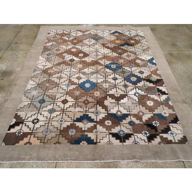 Galerie Shabab Collection Early 20th Century Handmade Mongolian Art Deco Style Room Size Carpet in Neutral For Sale - Image 4 of 10