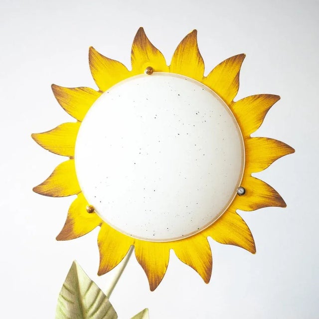 Mid-Century Italian Metal Painted Sunflower Table Lamp, 1970s For Sale - Image 5 of 12