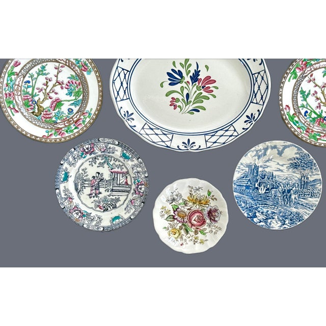 Mid 20th Century English Wall Plate Design Collection - Set of 9 Curated Plates For Sale - Image 16 of 16