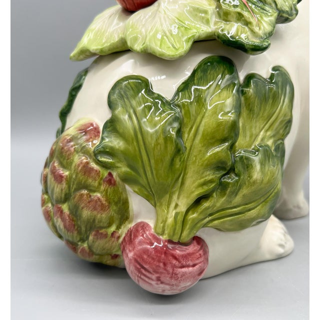 Fitz and Floyd Fitz & Floyd French Market Pig Lidded Jar With Vegetables – Whimsical Farmhouse Kitchen Decor - Farmhouse, French Country, Cottagecore For Sale - Image 4 of 15
