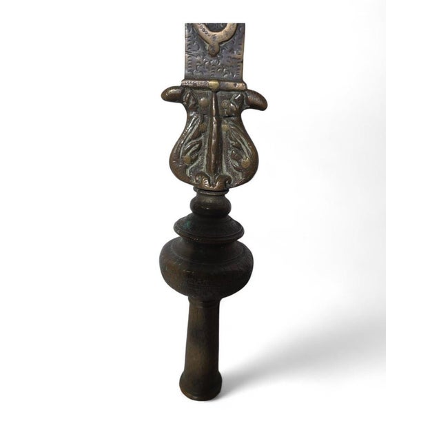 17th Century Italian Processional Cross in Bronze For Sale - Image 4 of 16