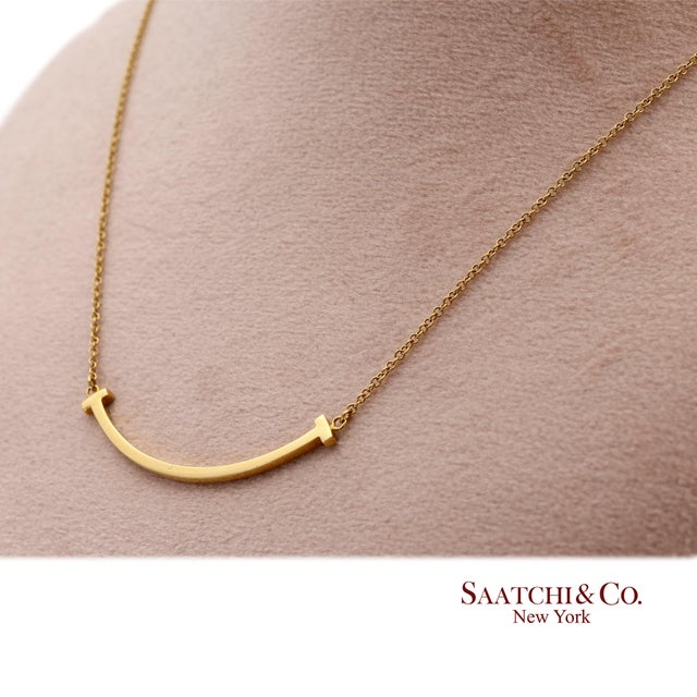 Tiffany & Co. 18k (750) Solid Yellow Gold T Smile Pendant Necklace For Sale In New York - Image 6 of 12