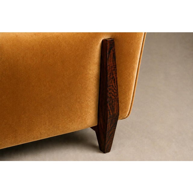 Camel Pair of Brazilian Modern Armchairs in Rosewood and Caramel Mohair by Jean Gillon, 1960s - 1116 For Sale - Image 8 of 18