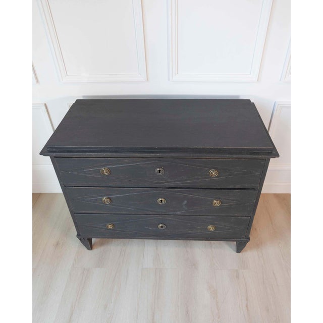 Neoclassical Swedish 19th Century Chest of Drawers, c.1840 For Sale - Image 3 of 8